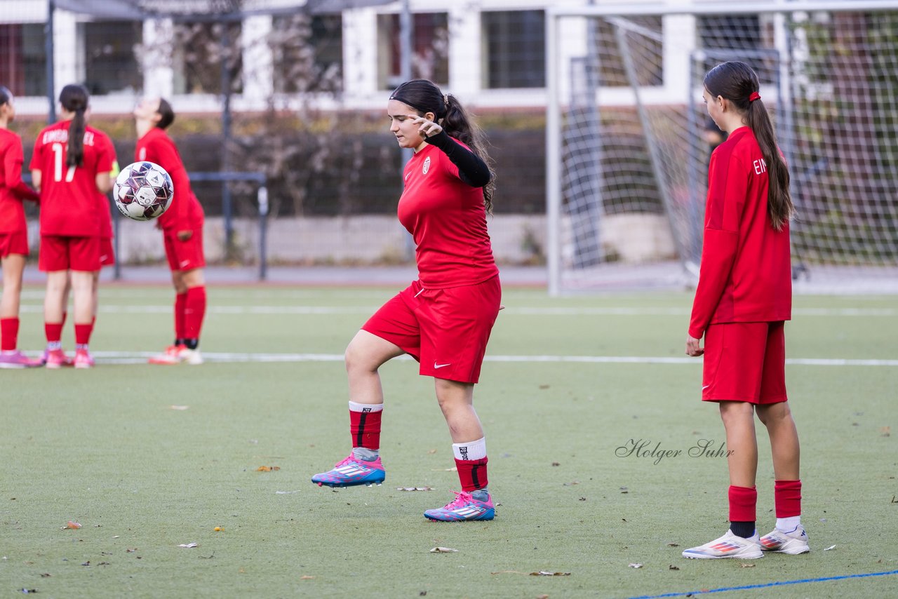 Bild 281 - wCJ Eimsbuettler TV - FC Rosengarten : Ergebnis: 2:0